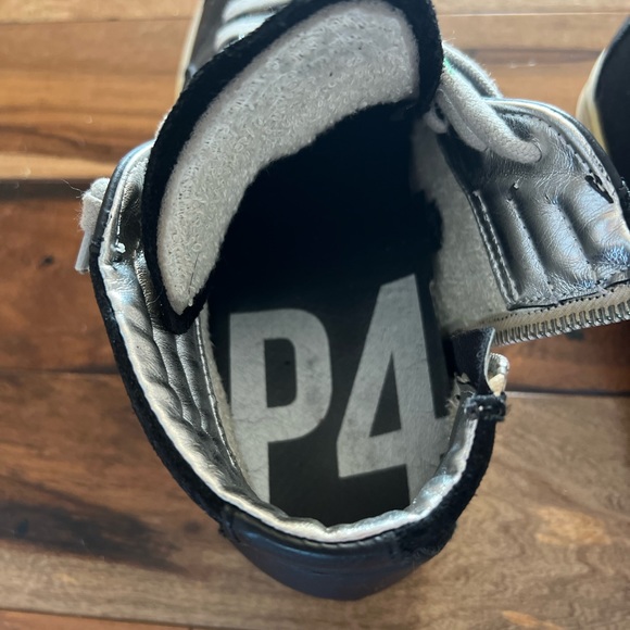 P448 - Picture 5 of 7